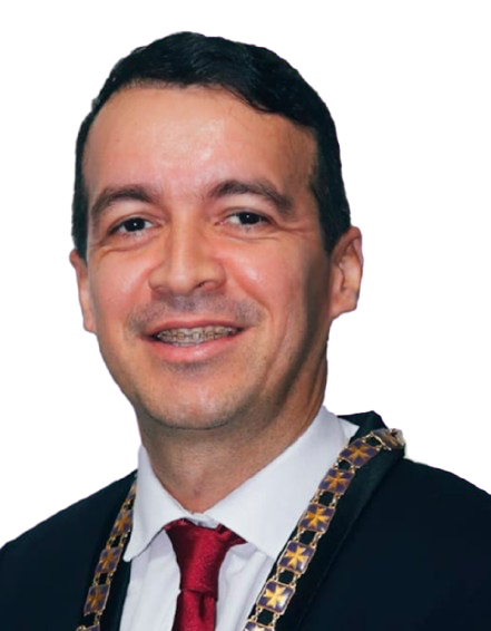 Denis de Azevedo Quirino